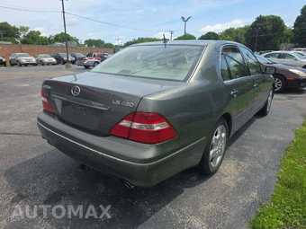 2004 Lexus LS 430 - miniatura 3