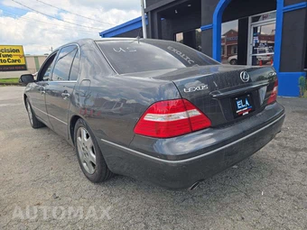 2004 Lexus LS 430 – miniatura 2