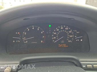2004 Lexus LS 430 – miniatura 9
