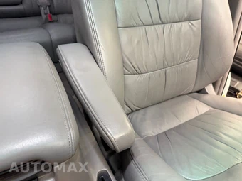 2004 Lexus LX 470 - miniatura 26