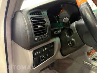 2004 Lexus LX 470 - miniatura 68