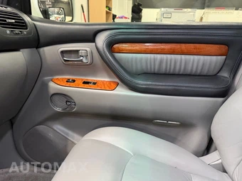 2004 Lexus LX 470 - miniatura 77