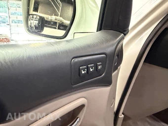 2004 Lexus LX 470 - miniatura 84