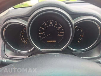 2004 Lexus RX 330 - miniatura 9