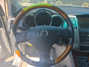 2004 Lexus RX 330 - miniatura 10