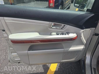2004 Lexus RX 330 - miniatura 9