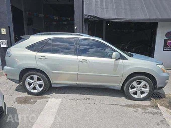2004 Lexus RX 330 - miniatura 4