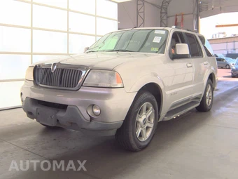 2004 Lincoln Aviator Ultimate — sprzedany egzemplarz sprowadzony z aukcji Manheim USA (AUTOMAX)