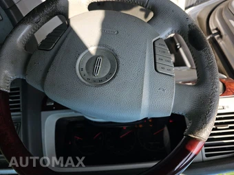 2004 Lincoln Aviator Ultimate – miniatura 10