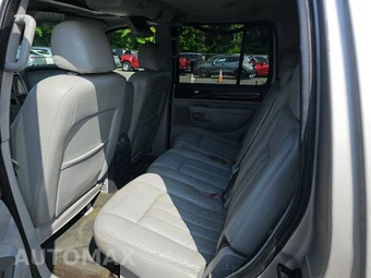 2004 Lincoln Aviator Ultimate – miniatura 13