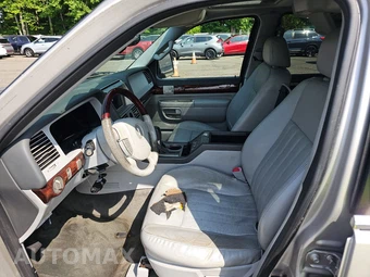 2004 Lincoln Aviator Ultimate – miniatura 7