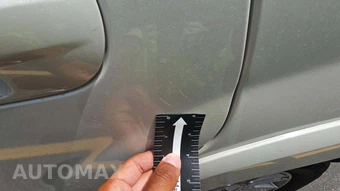 2004 Lincoln Navigator Luxury – miniatura 25