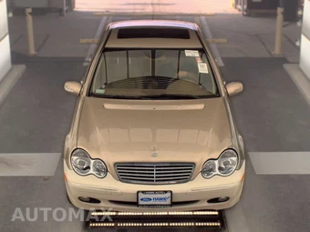 2004 Mercedes-Benz C 240 4MATIC Sedan – miniatura 2