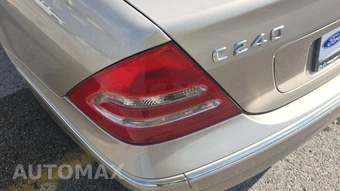 2004 Mercedes-Benz C 240 4MATIC Sedan – miniatura 29