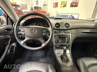 2004 Mercedes-Benz CLK 320 Coupe - miniatura 17