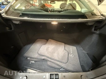 2004 Mercedes-Benz CLK 320 Coupe - miniatura 30