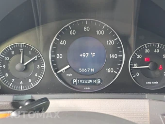 2004 Mercedes-Benz E 320 4MATIC Sedan - miniatura 12