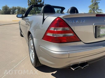 2004 Mercedes-Benz SLK 32 AMG - miniatura 15