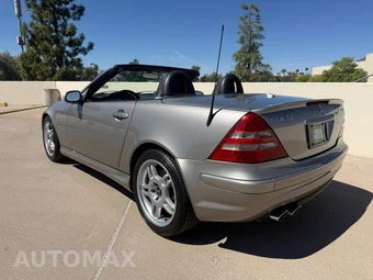 2004 Mercedes-Benz SLK 32 AMG - miniatura 9