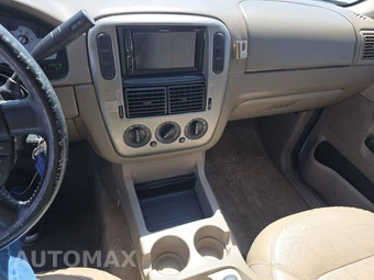 2004 Mercury Mountaineer Convenience - miniatura 11