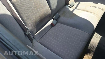2004 Mitsubishi Lancer ES Sedan – miniatura 22