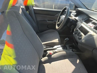 2004 Mitsubishi Lancer ES Sedan – miniatura 8