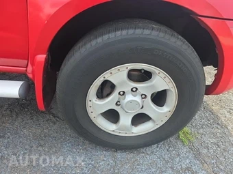 2004 Nissan Frontier SC Crew Cab Short Bed - miniatura 9