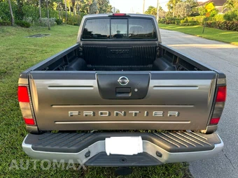2004 Nissan Frontier XE Extended Cab Long Bed - miniatura 27