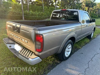 2004 Nissan Frontier XE Extended Cab Long Bed - miniatura 5