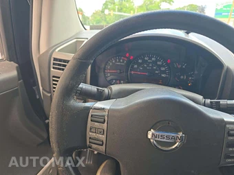 2004 Nissan Pathfinder Armada SE – miniatura 22