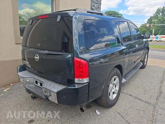 2004 Nissan Pathfinder Armada SE – miniatura 3