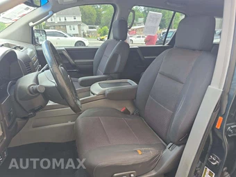 2004 Nissan Pathfinder Armada SE – miniatura 6