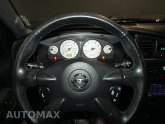 2004 Nissan Pathfinder SE – miniatura 11