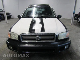 2004 Nissan Pathfinder SE – miniatura 2