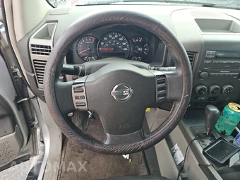 2004 Nissan TITAN LE Crew Cab Short Bed - miniatura 10