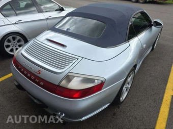 2004 Porsche 911 Cabriolet Carrera 4S – miniatura 3