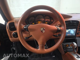 2004 Porsche 911 Cabriolet Carrera 4S – miniatura 10