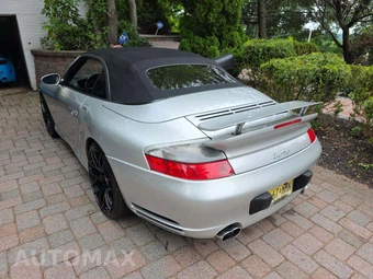 2004 Porsche 911 Cabriolet Turbo - miniatura 2