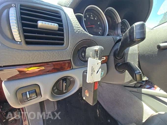 2004 Porsche Cayenne S - miniatura 5