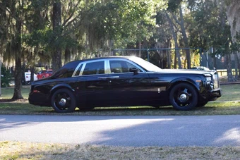 2004 Rolls-Royce Phantom – miniatura 2