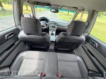 2004 Subaru Forester 2.5XT - miniatura 10