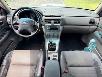 2004 Subaru Forester 2.5XT - miniatura 9