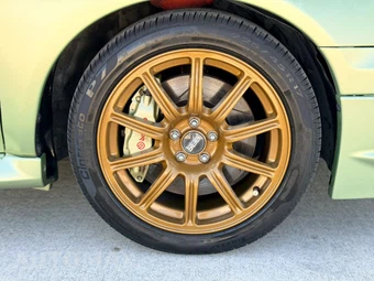 2004 Subaru Impreza WRX STi Sedan (Gold Wheels) - miniatura 25