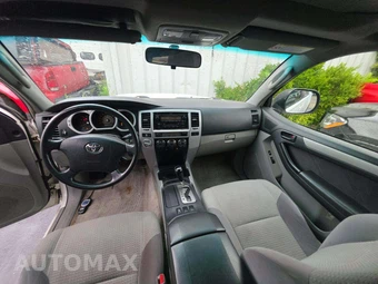 2004 Toyota 4Runner SR5 – miniatura 10