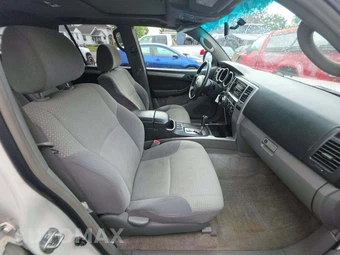 2004 Toyota 4Runner SR5 – miniatura 18