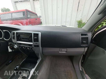 2004 Toyota 4Runner SR5 – miniatura 19