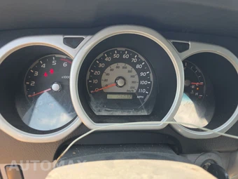 2004 Toyota 4Runner SR5 – miniatura 12