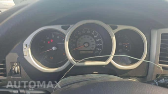 2004 Toyota 4Runner SR5 – miniatura 23