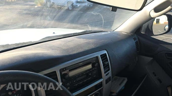 2004 Toyota 4Runner SR5 – miniatura 18
