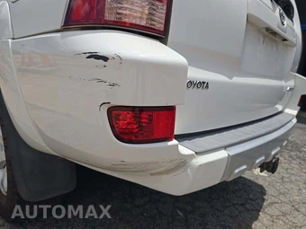 2004 Toyota 4Runner SR5 – miniatura 25